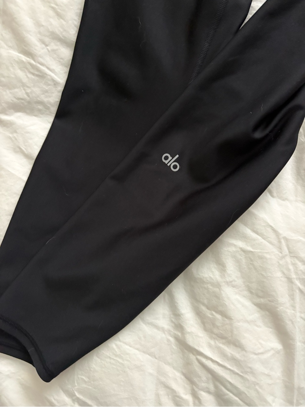 Alo High-Waist Airlift 7/8 Black Leggings - Picture 8 of 8